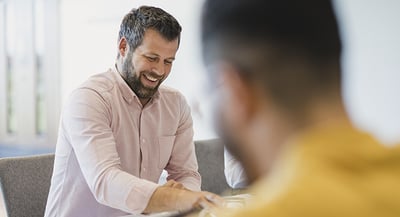 Uppgift i faktura vid trepartshandel kan inte rättas i efterhand