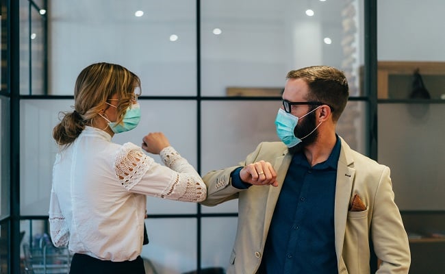 Omställningsstöd förstärks samt ikraftträdande av nedstängningsstöd