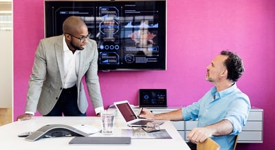 Ett steg närmare omvänd skattskyldighet för moms på bland annat mobiler och bärbara datorer